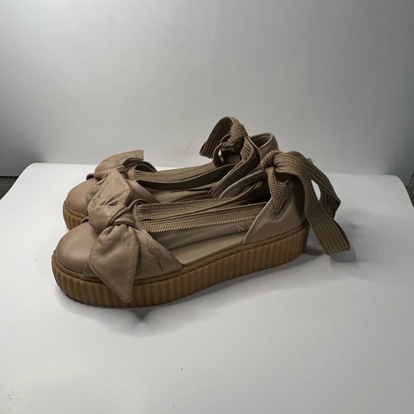 Puma X Fenty Rihanna bow Creeper sandal. - Picture 3 of 11